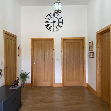 King Richard'S Luxury Lodge - Sleeps Up To 8 ,Dog Friendly ,Near Sherwood Forest At Fairview Farm In Nottingham Set In 88 Acres And Great For Groups,Family Gatherings,Corporate Events Екстер'єр фото