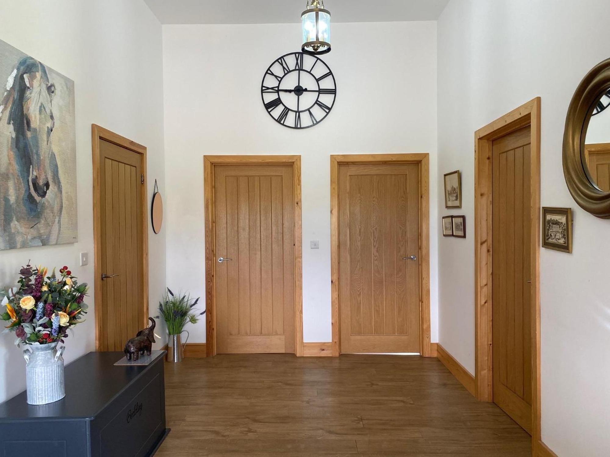 King Richard'S Luxury Lodge - Sleeps Up To 8 ,Dog Friendly ,Near Sherwood Forest At Fairview Farm In Nottingham Set In 88 Acres And Great For Groups,Family Gatherings,Corporate Events Екстер'єр фото