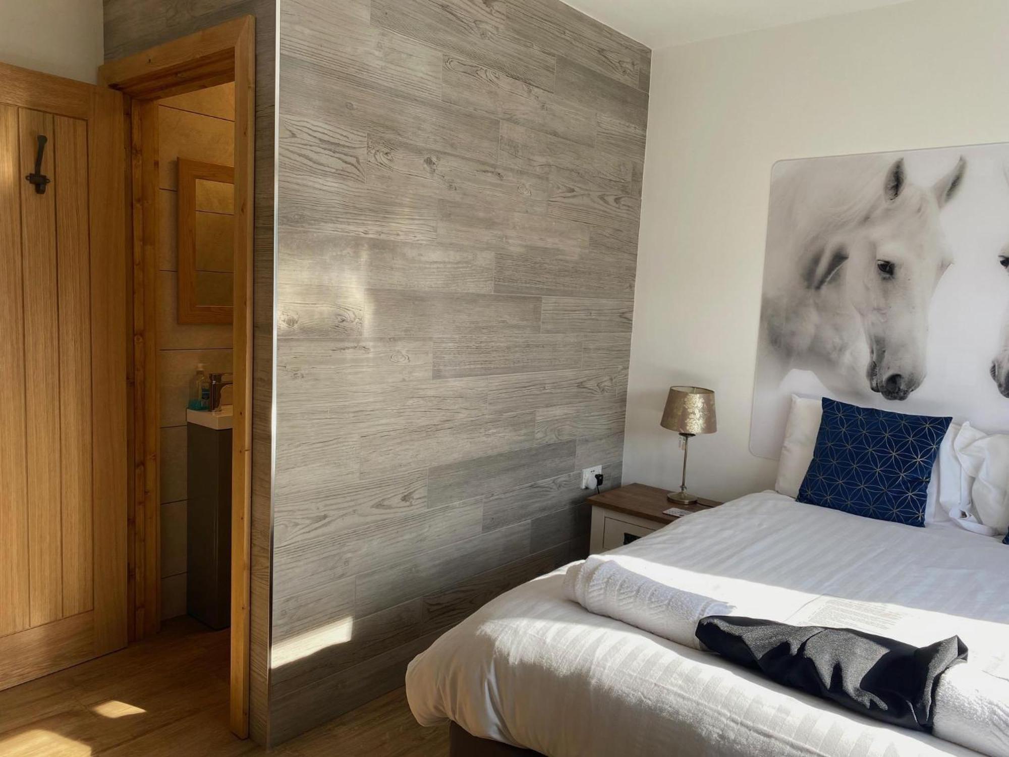 King Richard'S Luxury Lodge - Sleeps Up To 8 ,Dog Friendly ,Near Sherwood Forest At Fairview Farm In Nottingham Set In 88 Acres And Great For Groups,Family Gatherings,Corporate Events Екстер'єр фото